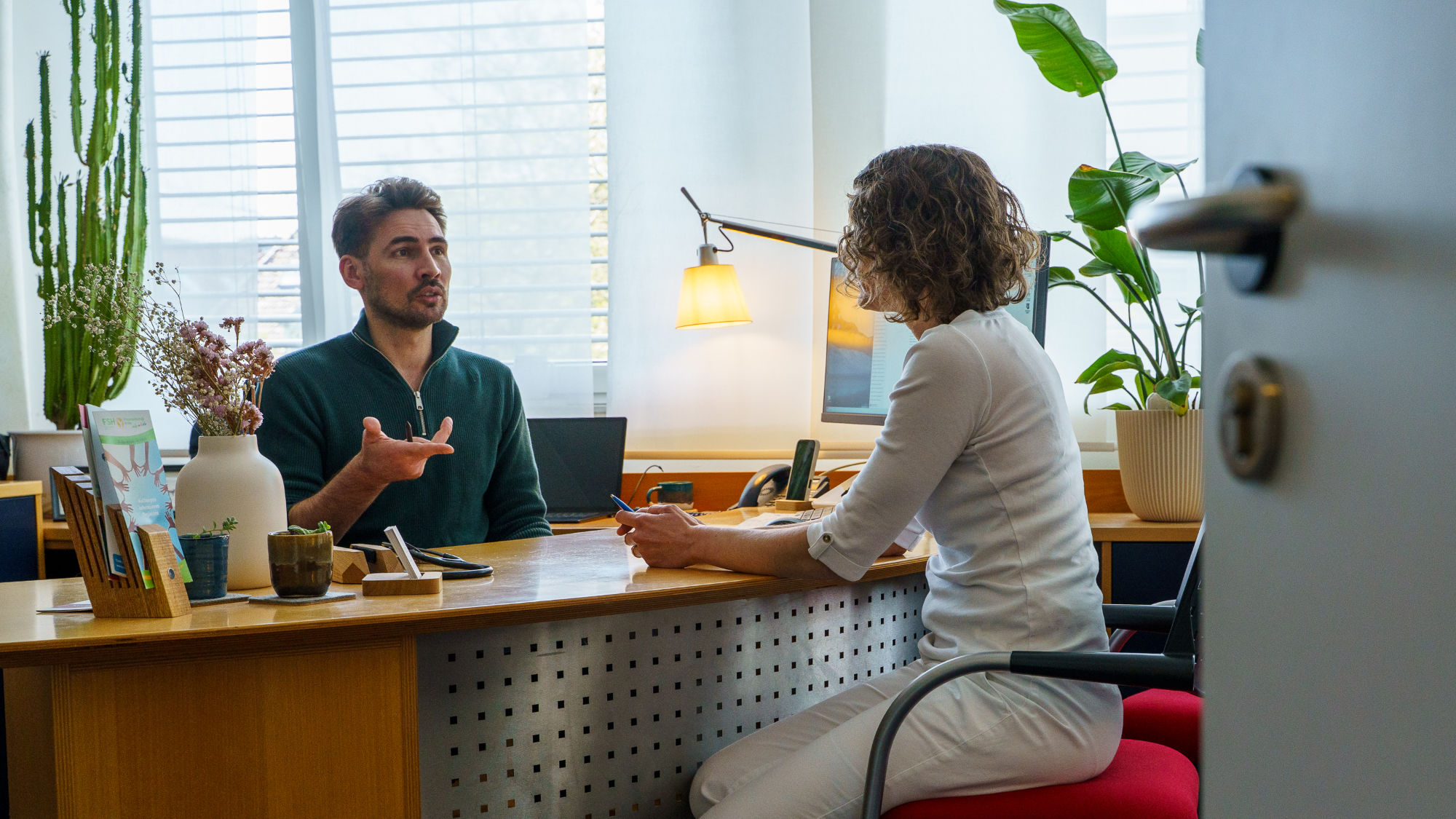 Moderner Therapiebereich für ambulante onkologische Behandlungen.